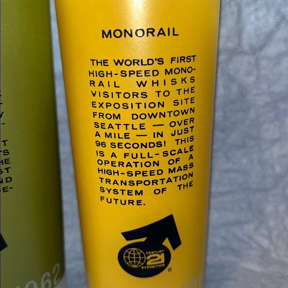 1962 Seattle World's Fair Frosted Glass Set of 3 Tumblers Red Green Yellow - Picture 5 of 15